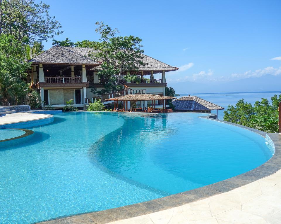 Bunaken Oasis Dive Resort And Spa Екстер'єр фото